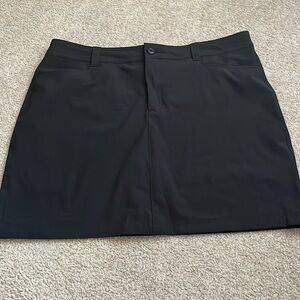 “Eddie Bauer Adventurer 2.0 Skort size 14”